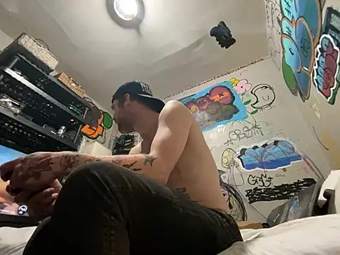 gothboiplzty online show from February 20, 9:10 am