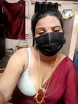 Snapshot of Madhusri_Tamil_Telugu chatting on May 7, 4:23 pm Madhusri Tamil Telugu online show from May 7, 4:23 pm