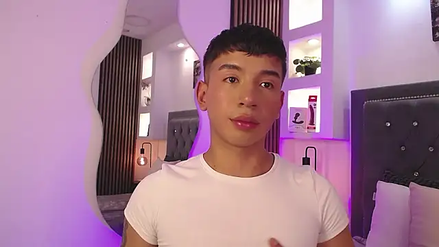 Fancy Vixen online show from March 18, 3:31 am