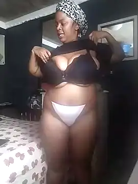 PrettyLisa26 online show from April 29, 8:29 am