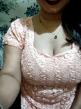 PARI51 online show from March 12, 9:21 pm