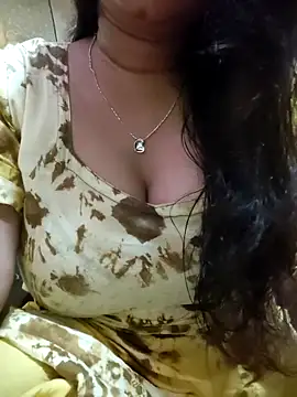 PARI51 online show from April 20, 8:43 pm