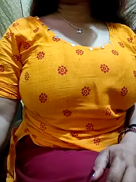 PARI51 online show from April 22, 7:59 pm