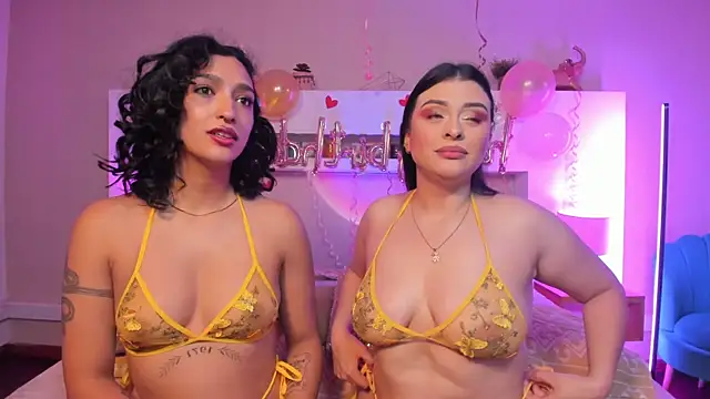 Cleo Foxx online show from April 24, 12:07 pm