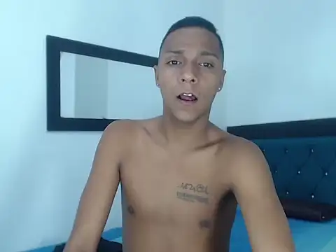 hotboyluxe online show from April 21, 3:57 am