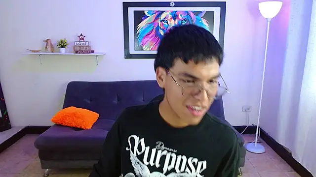 Maecum18 online show from March 27, 9:47 pm