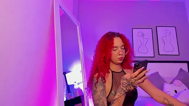 QueenRose    online show from April 25, 1:41 pm