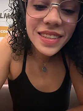 SirenStell0 online show from April 22, 5:14 pm