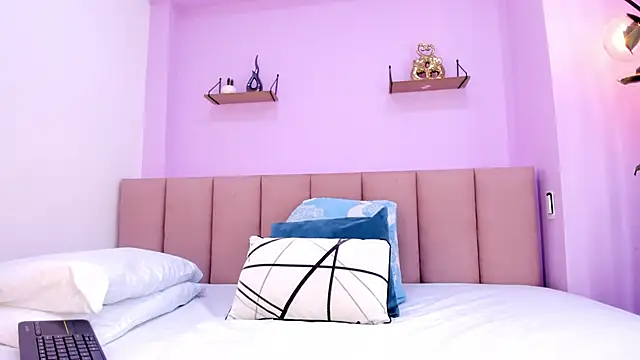 sam doll  online show from April 21, 7:17 pm