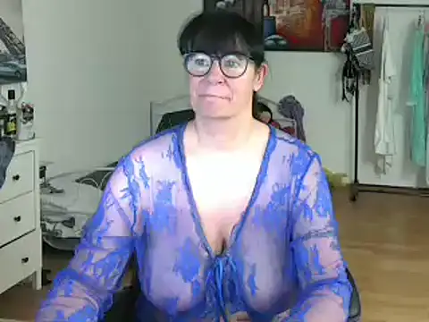 Sylly online show from February 26, 7:31 am