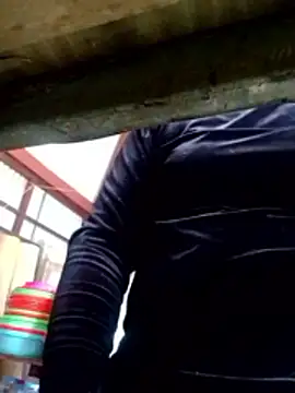 YIYI-502 online show from February 5, 8:19 am