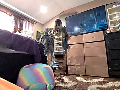 Snapshot of bischo666 chatting on April 7, 8:31 pm bischo666 online show from April 7, 8:31 pm
