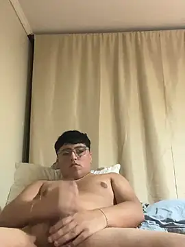 luchooo18 online show from April 6, 4:46 am