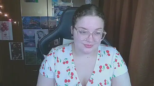 Teasing Dora online show from February 22, 10:52 pm