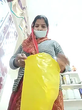 Snapshot of punamji_sexe chatting on February 11, 10:53 am punamji sexe online show from February 11, 10:53 am