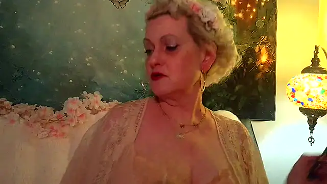 Blondie the librarian online show from February 27, 5:40 am