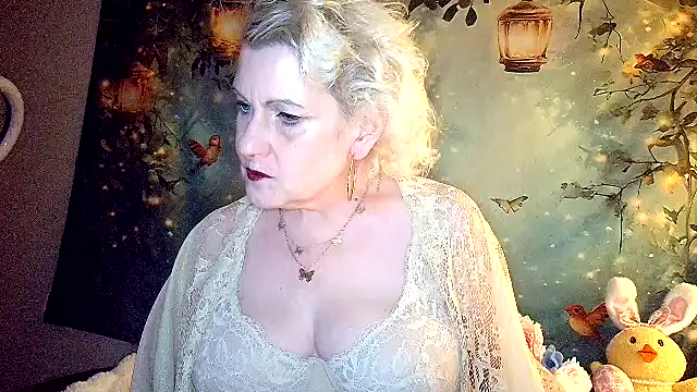 Blondie the librarian online show from April 3, 11:58 pm