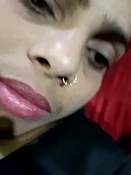 Priyakoli4568 online show from April 12, 5:45 am