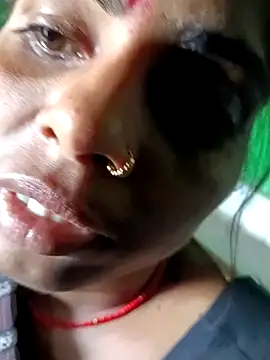 Priyakoli4568 online show from April 14, 5:02 am