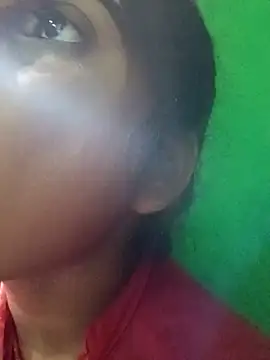 Priyakoli4568 online show from April 22, 3:53 am