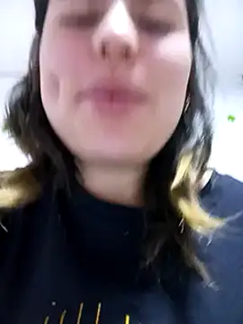 Kennya Rodriguez online show from March 11, 11:33 am