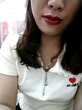 -Bami- online show from April 18, 1:15 pm