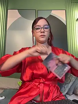 LiliCoxx online show from April 20, 1:03 pm