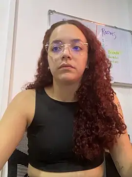 Snapshot of Miss_Dior2 chatting on February 10, 5:39 pm Miss Dior2 online show from February 10, 5:39 pm