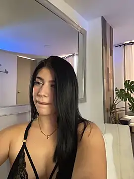  HannahFox  online show from June 9, 9:59 pm