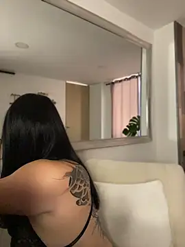  HannahFox  online show from June 25, 10:36 pm