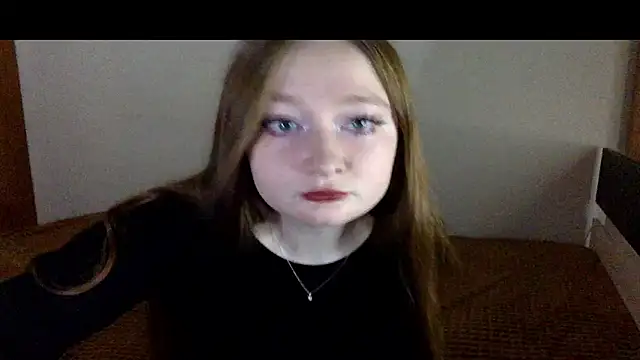 vikipinkk online show from February 27, 8:20 pm