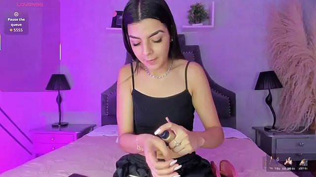 KarelyMitchel online show from March 16, 1:26 pm