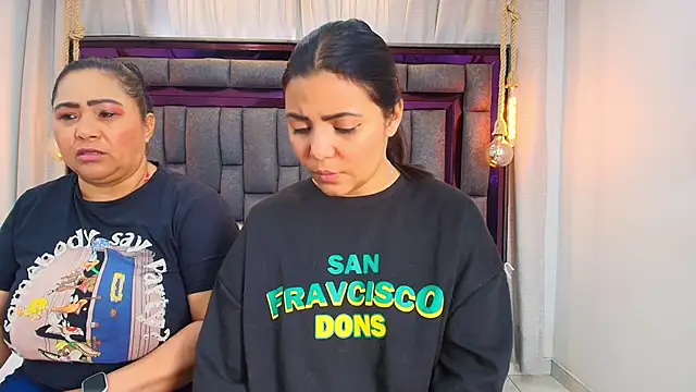 Karina Mendoza online show from April 22, 12:07 pm