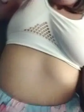 Snapshot of Sexycaylaxxxx chatting on June 2, 8:11 pm Sexycaylaxxxx online show from June 2, 8:11 pm