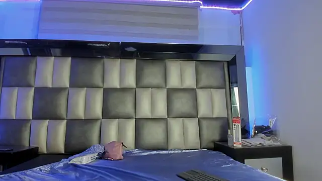 dakota cj online show from February 15, 4:31 am