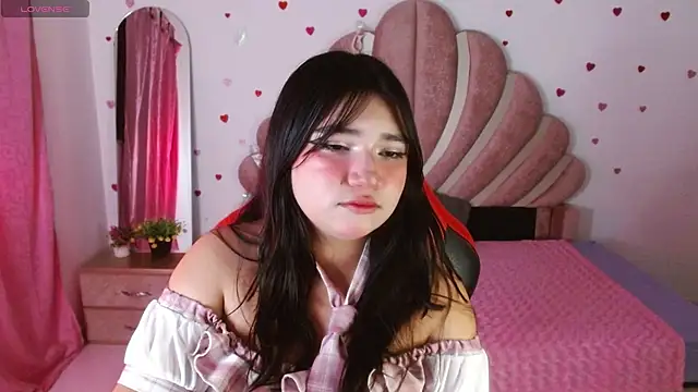 mia fox666 online show from April 21, 12:34 am