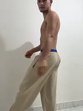 jhayko22 online show from March 14, 5:35 am