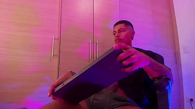 Dammian ross online show from February 16, 4:41 am