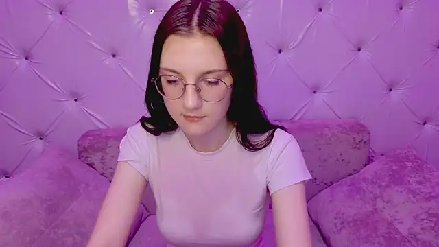 VixenLight online show from February 4, 2:28 am