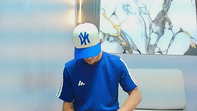 samuel wyatt online show from April 6, 12:28 pm