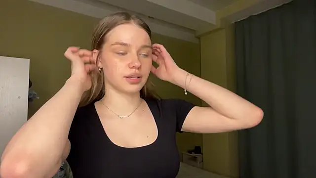 EarthaStinett online show from March 20, 4:01 pm