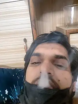 Curvy Simran online show from February 11, 2:44 pm