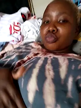 RanniClara online show from April 18, 2:43 pm