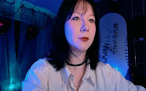 marty bree online show from April 18, 5:17 pm