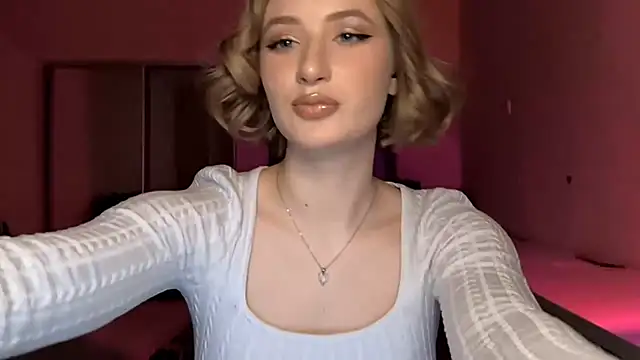 DeliciaBagnoli online show from February 24, 5:33 pm