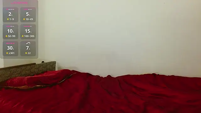 Snapshot of goldengenesdoll chatting on July 31, 7:46 pm goldengenesdoll online show from July 31, 7:46 pm