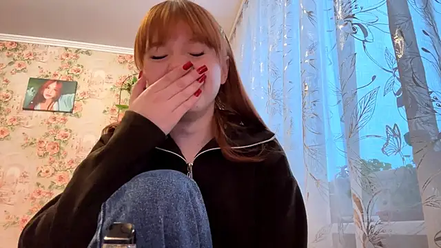 KatheyMichelfelder online show from February 19, 6:09 am