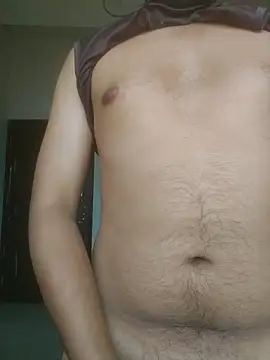 Snapshot of chocolatesboy143 chatting on March 1, 4:25 am chocolatesboy143 online show from March 1, 4:25 am