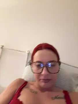 SophieSchmidt online show from March 6, 6:59 pm