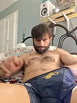 TrndSettr online show from February 5, 2:05 am